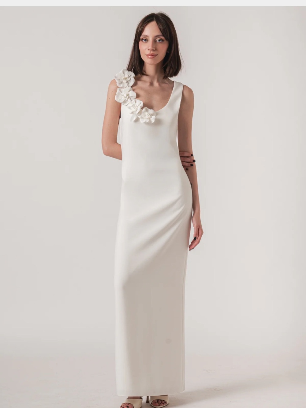 SEAM MARYA MAXI DRESS - OFF WHITE
